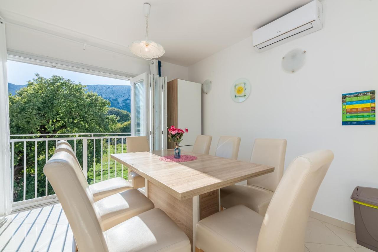 Apartment Mimoza 6, Baska, Krk Esterno foto